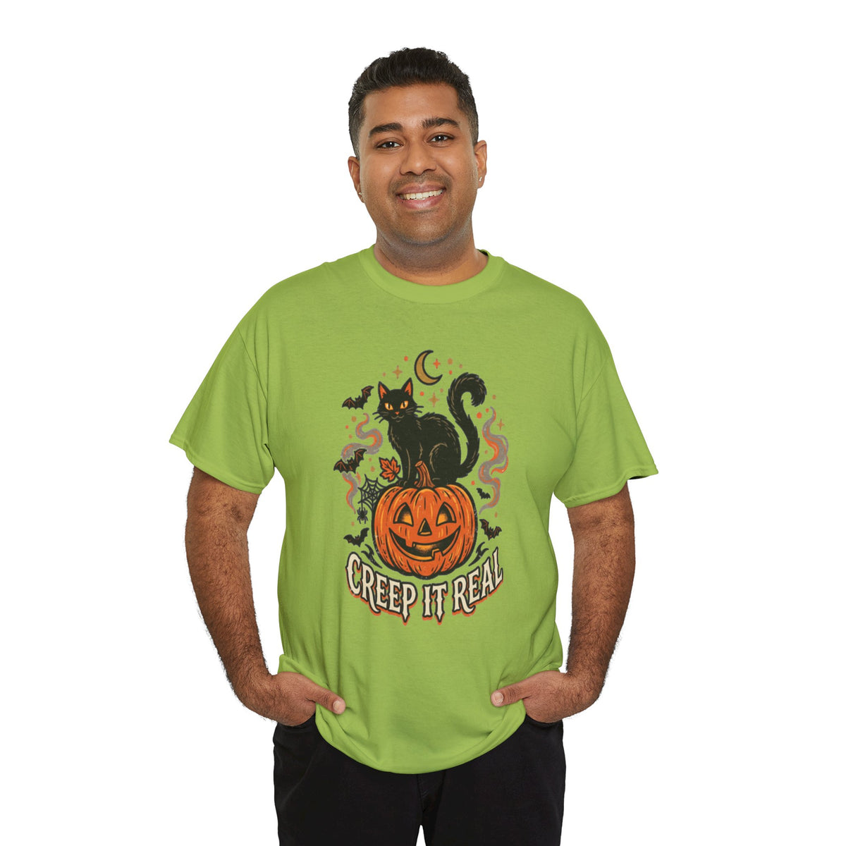 Keep spooky season stylish with this funny Creep It Real black cat t-shirt featuring a vintage jack-o'-lantern, bats, and retro Halloween vibes.